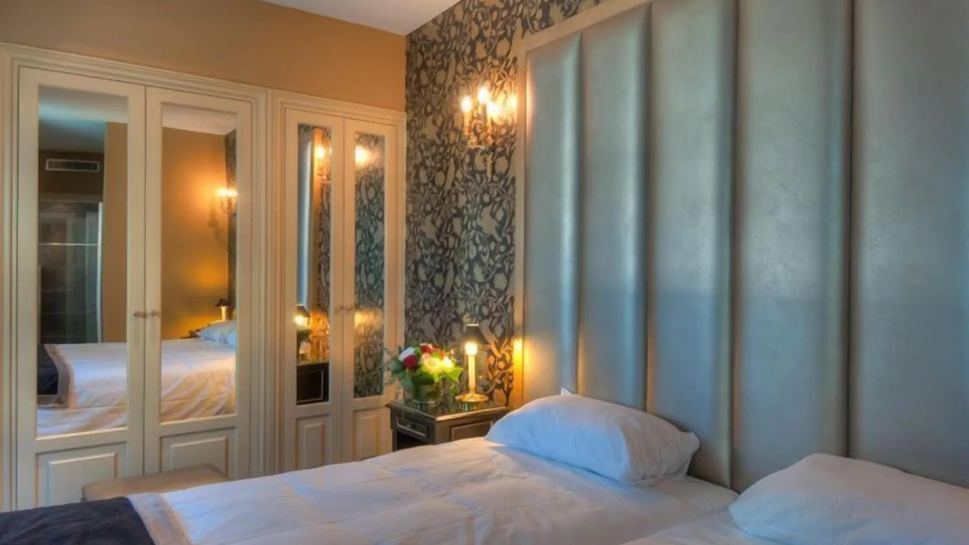 De L'empereur By Malone Hotel