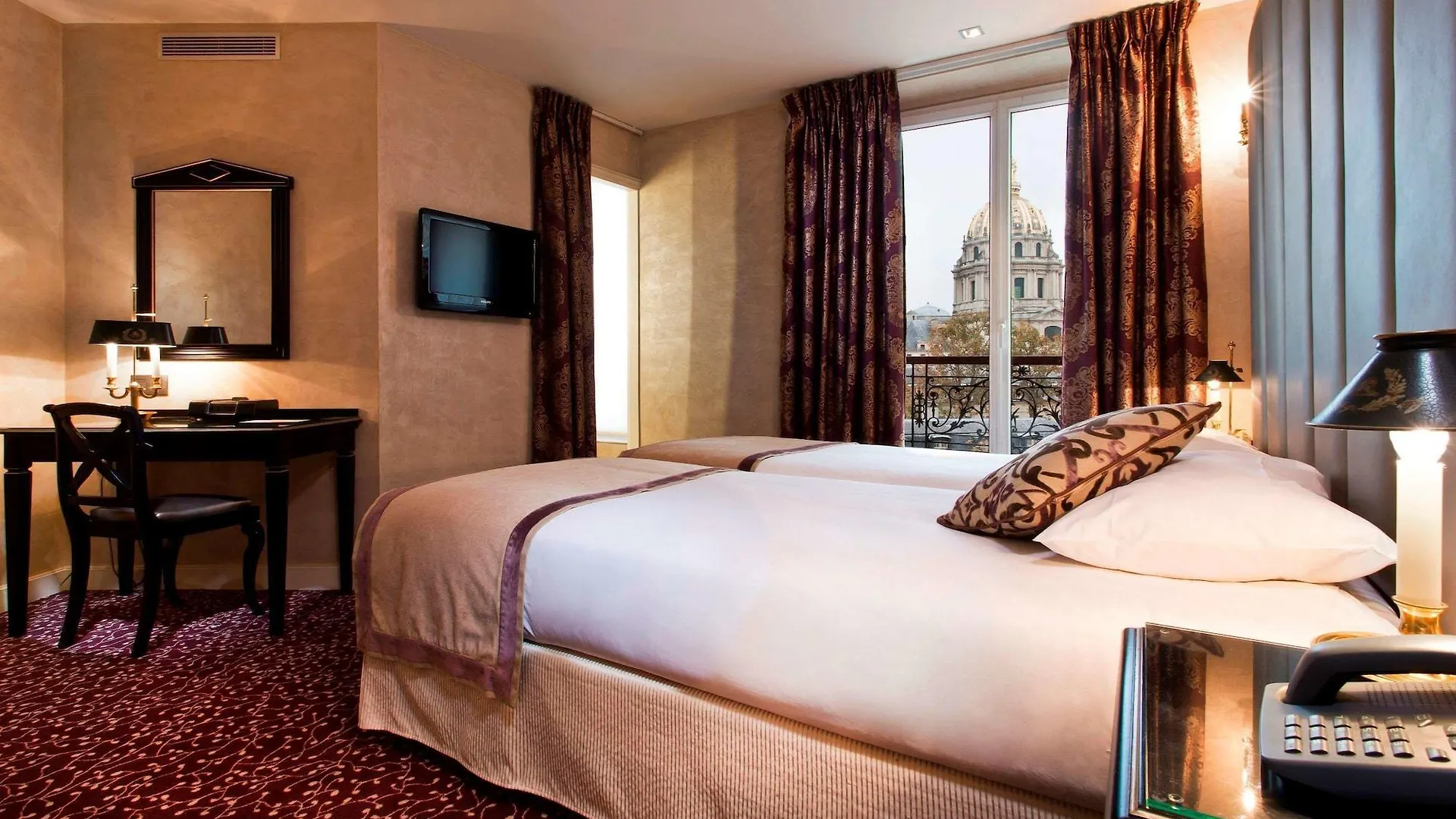 De L'empereur By Malone 3* Paris